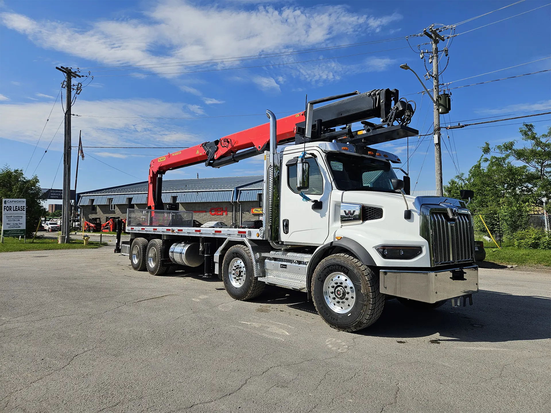 Construction and Materials | Industries | OEH | Lifting & Handling Equipment Specialist