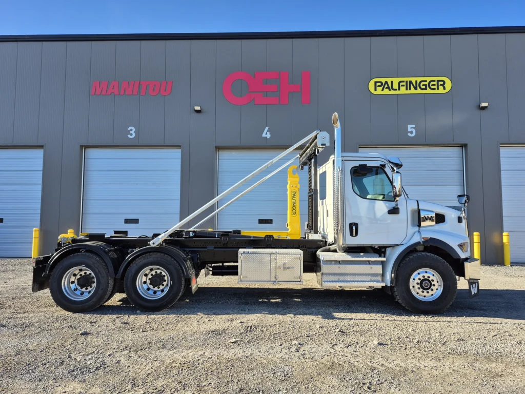 Palfinger Hooklift HT400S  | Custom Truck | OEH | Lifting & Handling Equipment Specialist