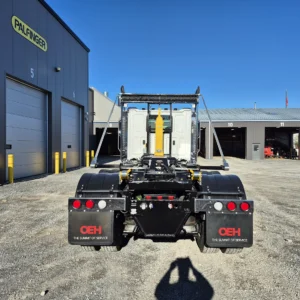 Palfinger Hooklift HT400S  | Custom Truck | OEH | Lifting & Handling Equipment Specialist
