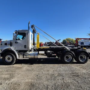 Palfinger Hooklift HT400S  | Custom Truck | OEH | Lifting & Handling Equipment Specialist