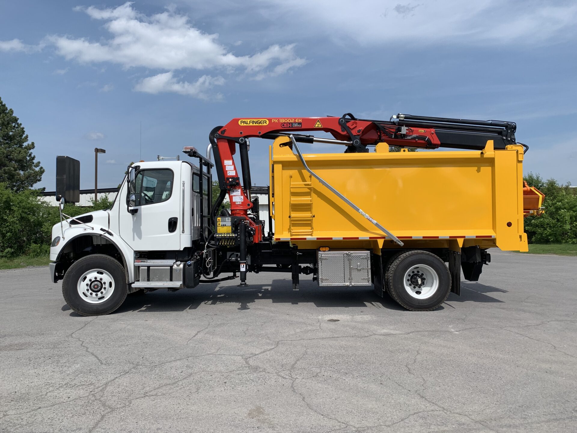 Custom-Built Trucks | OEH | Lifting & Handling Equipment Specialist