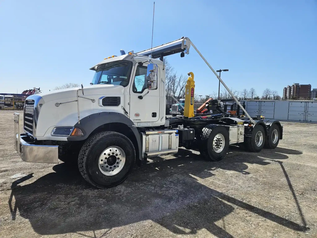 Palfinger Hooklift Model T-50 | Custom Truck | OEH | Lifting & Handling Equipment Specialist