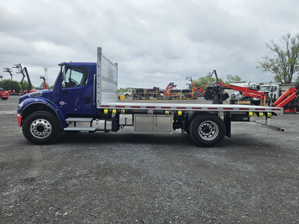 Work platform | Custom Truck | OEH | Lifting & Handling Equipment Specialist